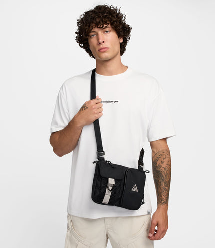 Nike Adult Unisex ACG "Daymax" Cross-body Bag - Black