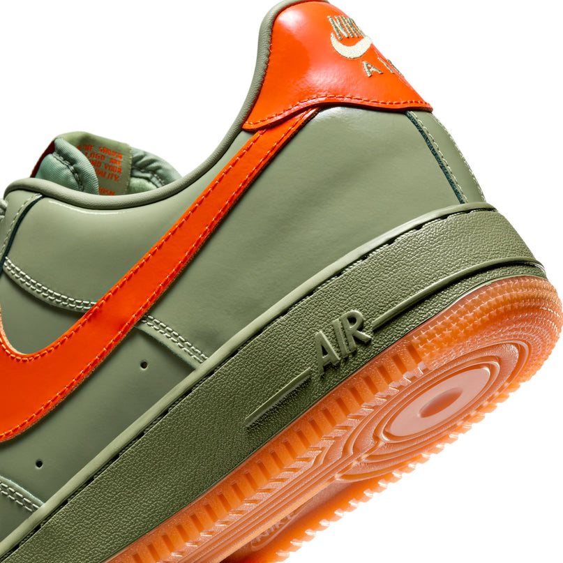 Nike Mens Air Force 1 '07 PRM  - Oil Green/Safety Orange