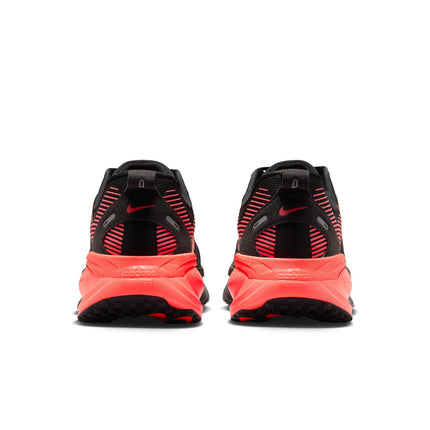 Nike Mens Vomero 18 - Black/Bright Crimson
