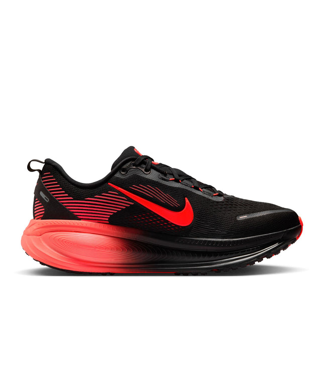 Nike Mens Vomero 18 - Black/Bright Crimson