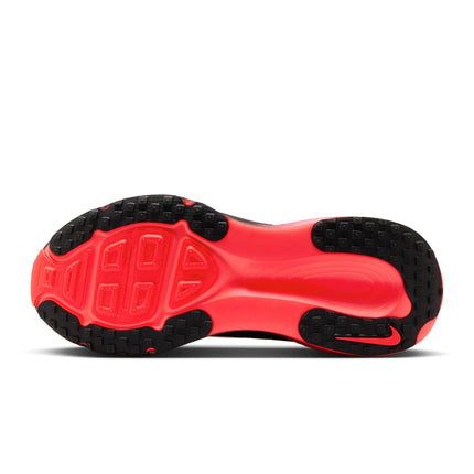 Nike Mens Vomero 18 - Black/Bright Crimson