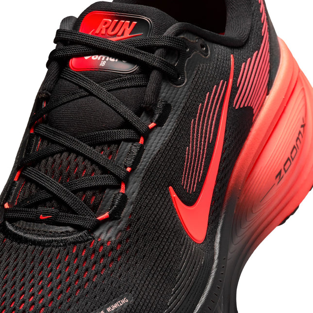 Nike Mens Vomero 18 - Black/Bright Crimson