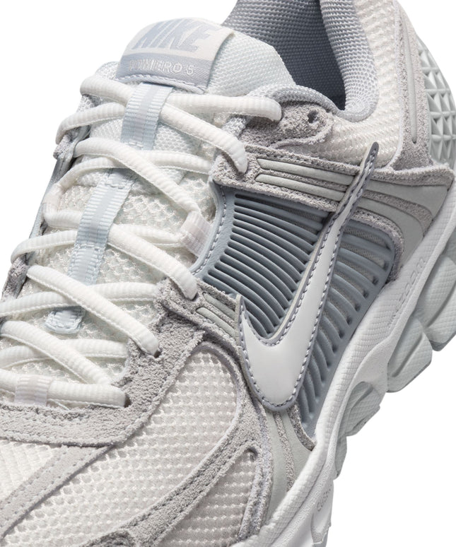 Nike Women's Zoom Vomero 5