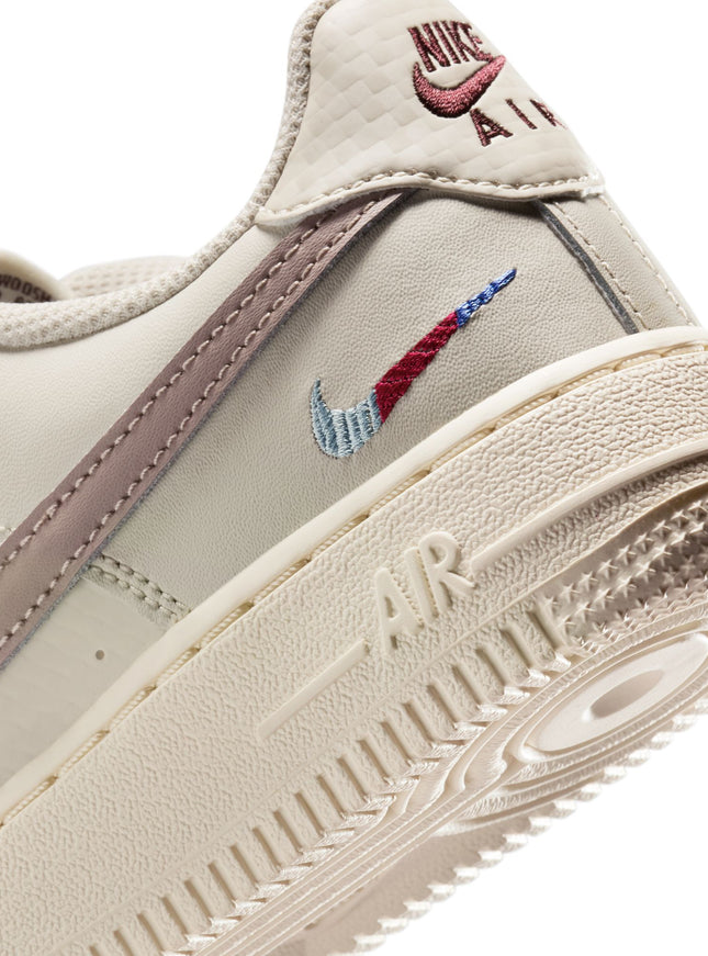 Nike Big Kids Air Force 1 LV8 1 - Orewood Brown