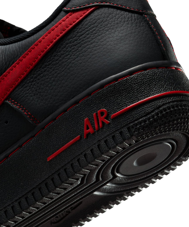 Nike Mens Air Force 1 '07 LV8 - Black/University Red