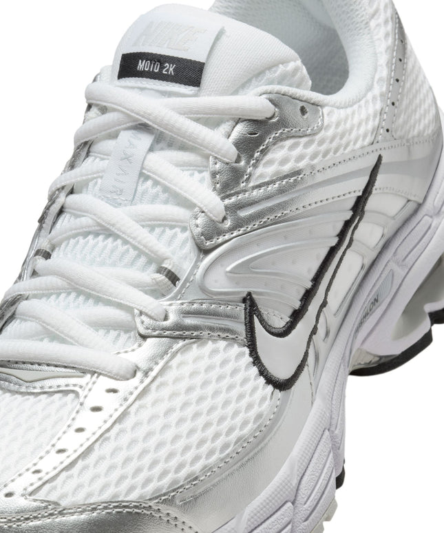 Nike Womens Air Max Moto 2K - White/Photon Dust