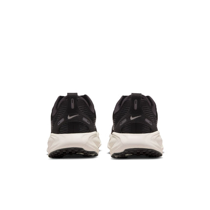 Nike Big Kids Vomero 18 - Black/White