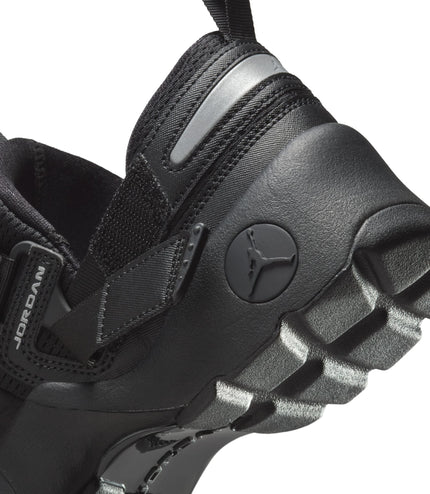 Air Jordan Womens Trunner LX - Black