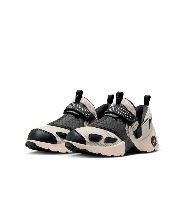 Air Jordan Womens Trunner LX - Orewood Brown