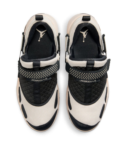 Air Jordan Womens Trunner LX - Orewood Brown