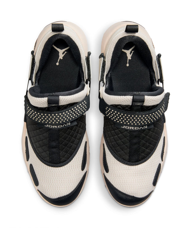 Air Jordan Womens Trunner LX - Orewood Brown