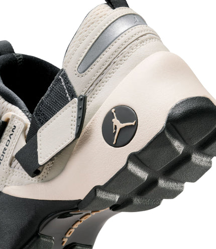 Air Jordan Womens Trunner LX - Orewood Brown
