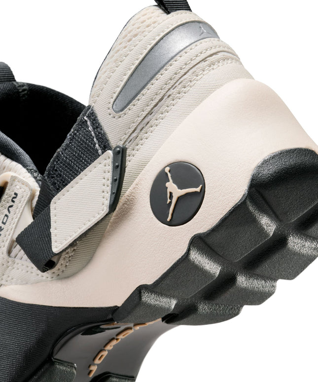 Air Jordan Womens Trunner LX - Orewood Brown