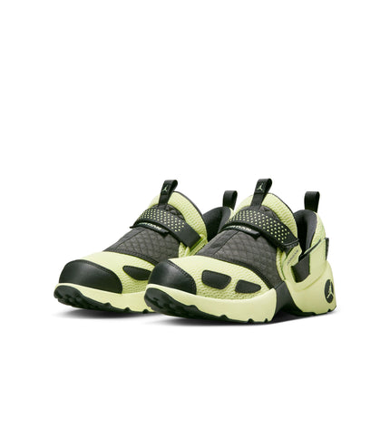 Air Jordan Womens Trunner LX - Luminous Green