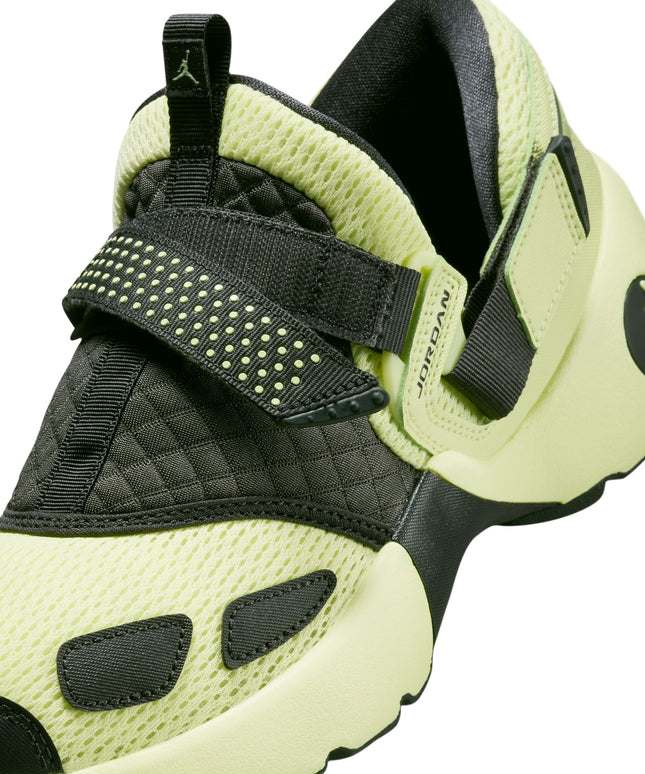 Air Jordan Womens Trunner LX - Luminous Green