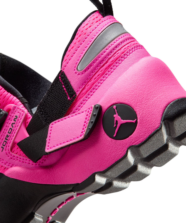 Air Jordan Womens Trunner Lx - Pink Blast