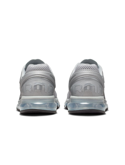 Nike Men's Air Max 2013 - Metallic Silver