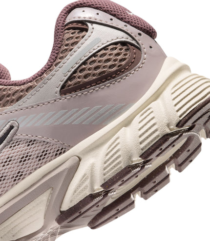 Nike Big Kids V5 Runner - Taupe Haze