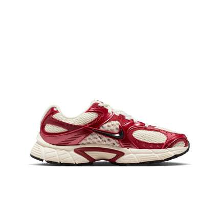 Nike Womens V5 Runner - Valentine's Day