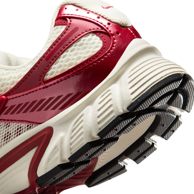 Nike Womens V5 Runner - Valentine's Day