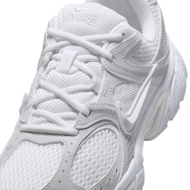 Nike Womens V5 Rnr - White