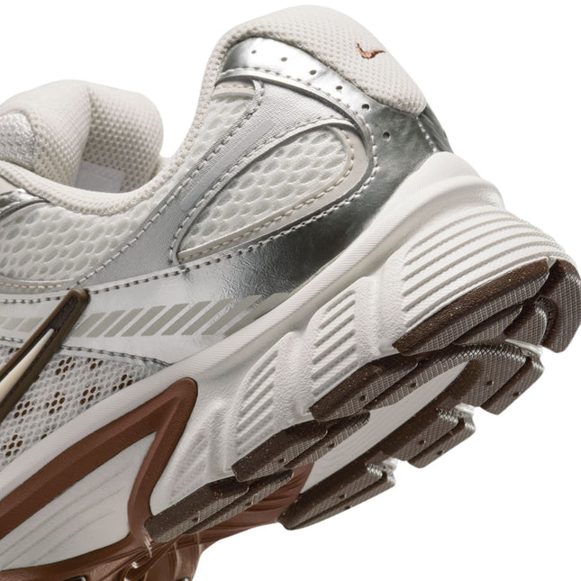 Nike MUJER Nike V5 RNR SAIL/LT OREWOOD BRN-FAUNA BROWN-PHANTOM