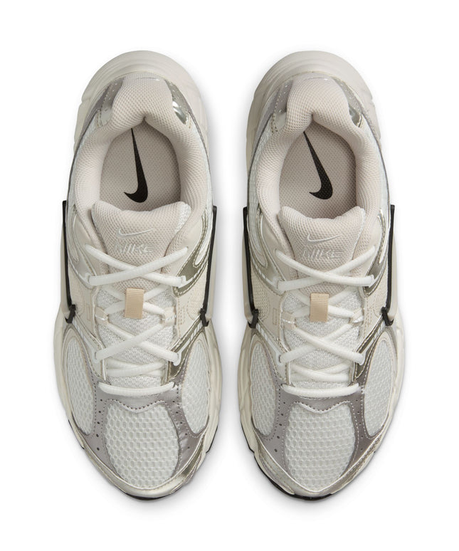 Nike Womens V5 Runner - Summit White
