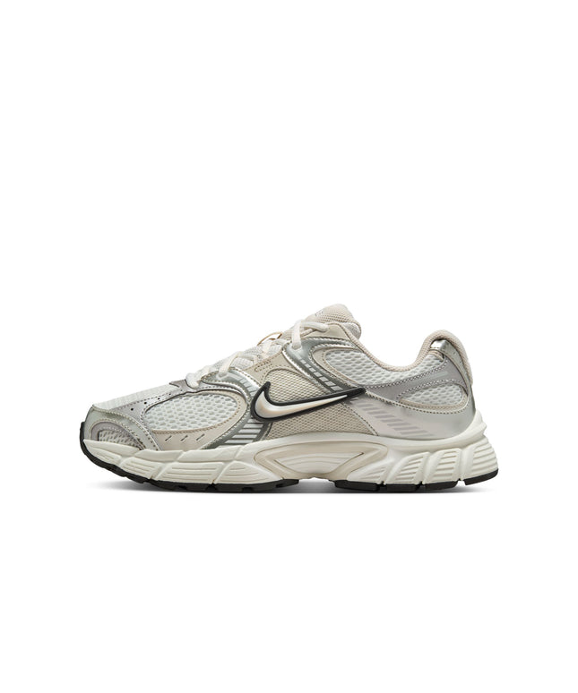 Nike Womens V5 Runner - Summit White