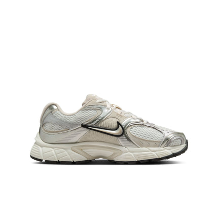 Nike Womens V5 Runner - Summit White