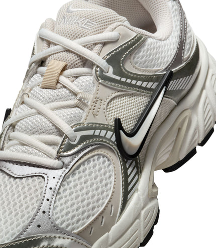Nike Womens V5 Runner - Summit White