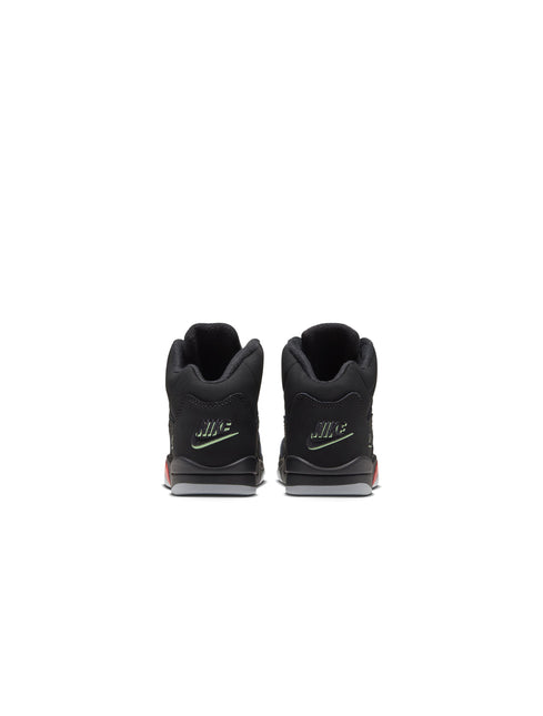 Rear view of black preschool Air Jordan 5 Retro Halloween sneakers featuring embroidered green Nike branding on heels.