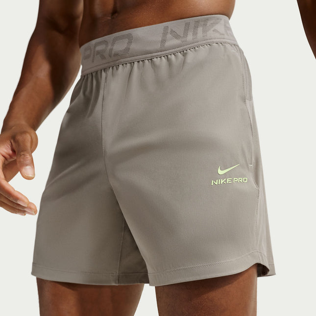 Nike Mens Pro Training 6' Shorts - Light Army