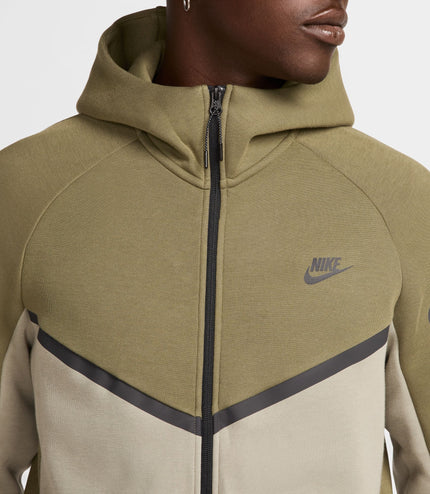 Nike Mens Tech Fleece Hoodie - Medium Olive/Light Army