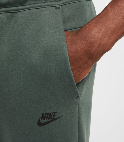 Nike Mens Tech Fleece Joggers - Green/Black