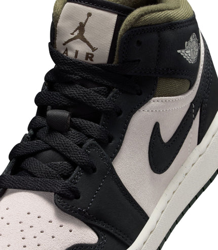 Air Jordan Big Kids 1 Mid- Light Orewood Brown