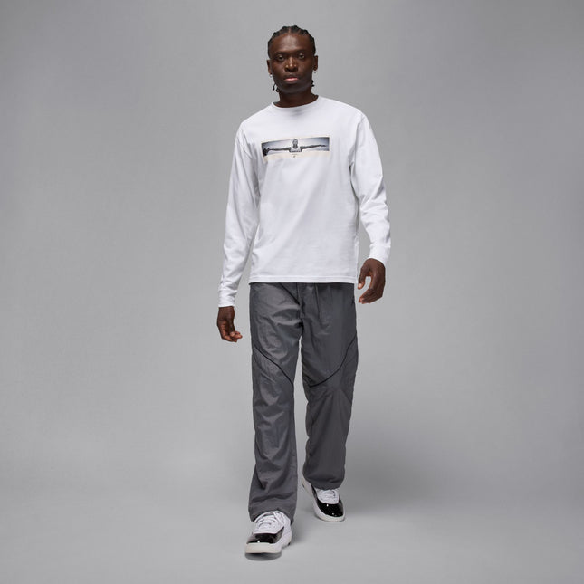 Air Jordan Mens Long Sleeve Crewneck - White