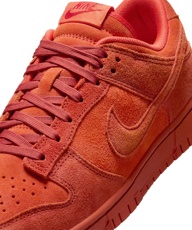 Nike Womens Dunk Low SE - Picante Red