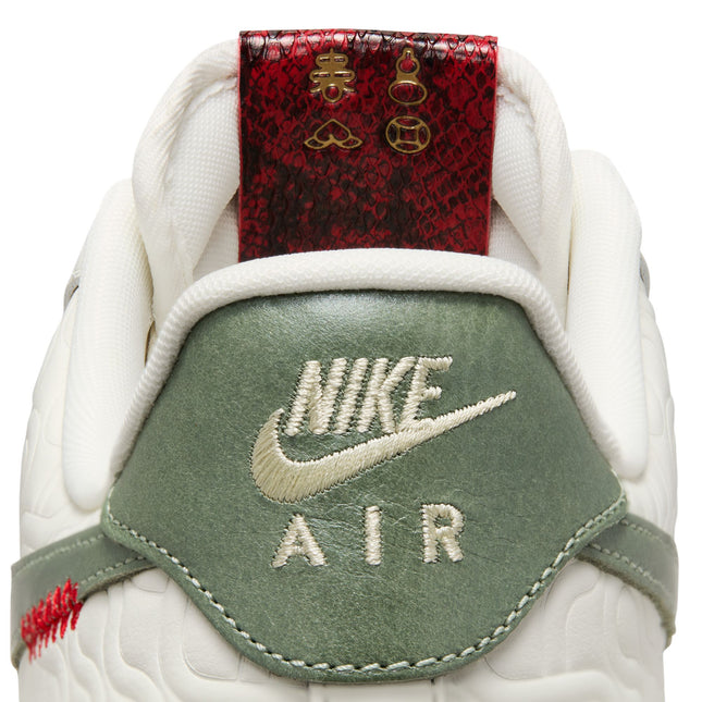 Nike Mens Air Force 1 ’07 - Year of the Snake