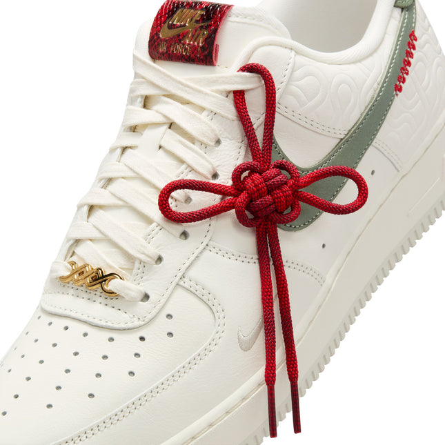 Nike Mens Air Force 1 ’07 - Year of the Snake