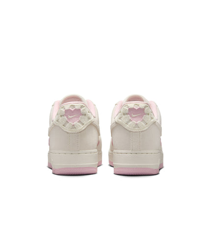 Nike Womens Air Force 1 ’07 LX - Valentine's Day