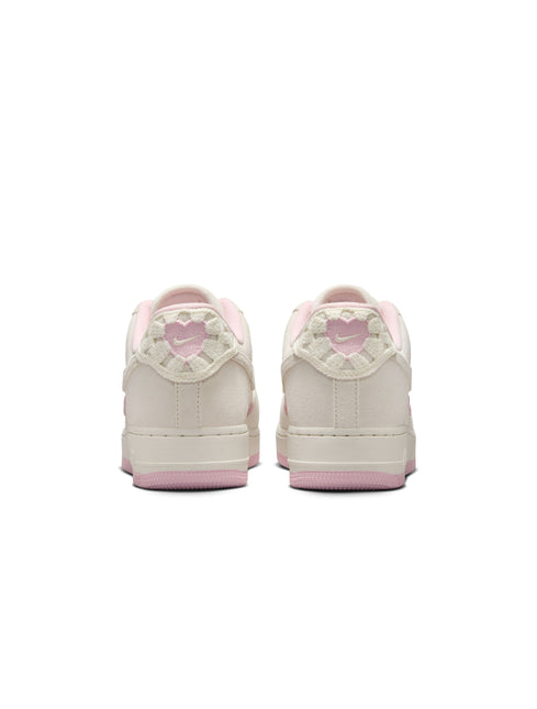 Nike Womens Air Force 1 ’07 LX - Valentine's Day