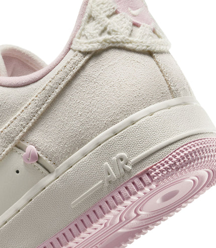 Nike Womens Air Force 1 ’07 LX - Valentine's Day