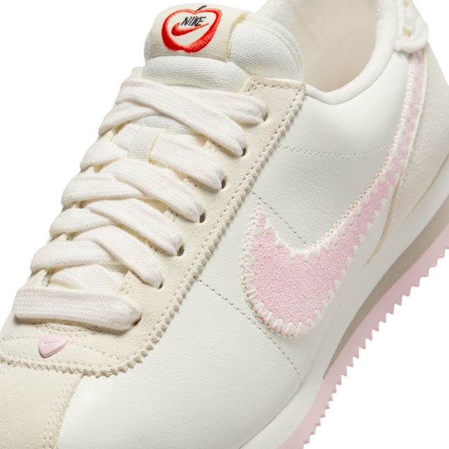 Nike Womens Cortez - Sail/Pink Foam