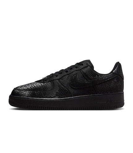Nike Kobe Bryant Air Force 1 Low - Triple Black