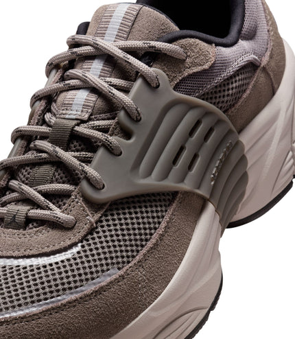 Air Jordan Mens Trunner - Cave Stone/Black