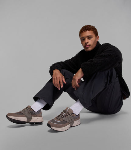 Air Jordan Mens Trunner - Cave Stone/Black