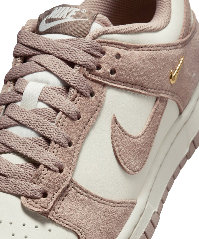 Nike Womens Dunk Low - Sail