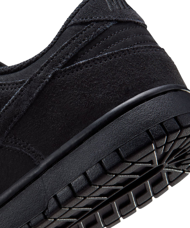 Nike Mens Dunk Low Retro SE - Triple Black