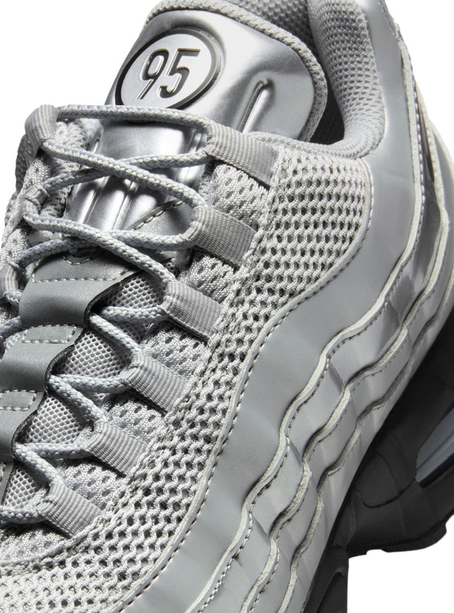Nike Mens Air Max 95 - Metallic Silver