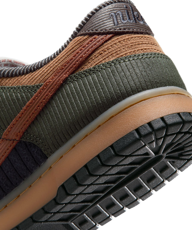Nike Mens Dunk Low Retro Premium - British Tan